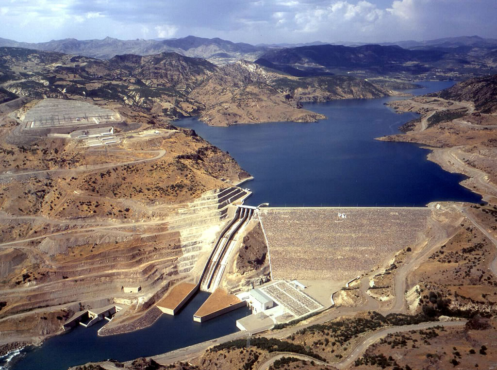 Özlüce Barajı ve Hidroelektrik Santrali Bingöl HES